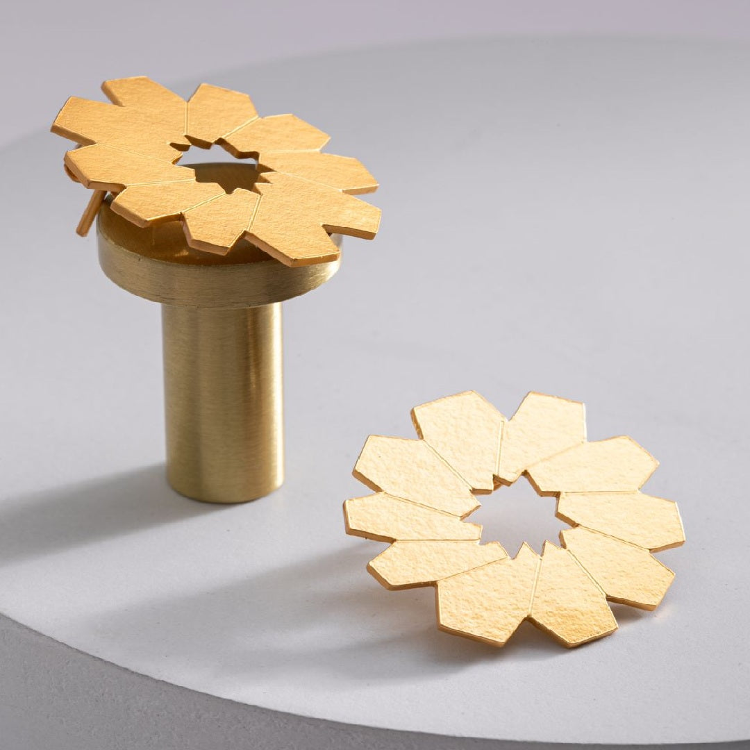 Aretes Kromo con Enchape en Oro 24 k