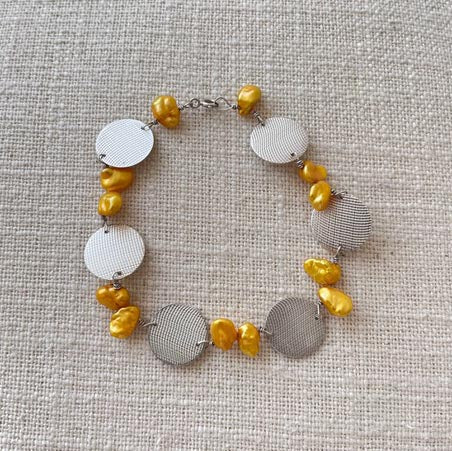 Pulsera perlas amarillas círculos plata 925