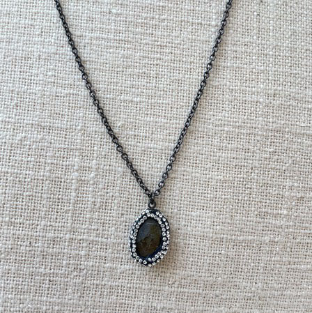 Collar Negro Cristal Azul