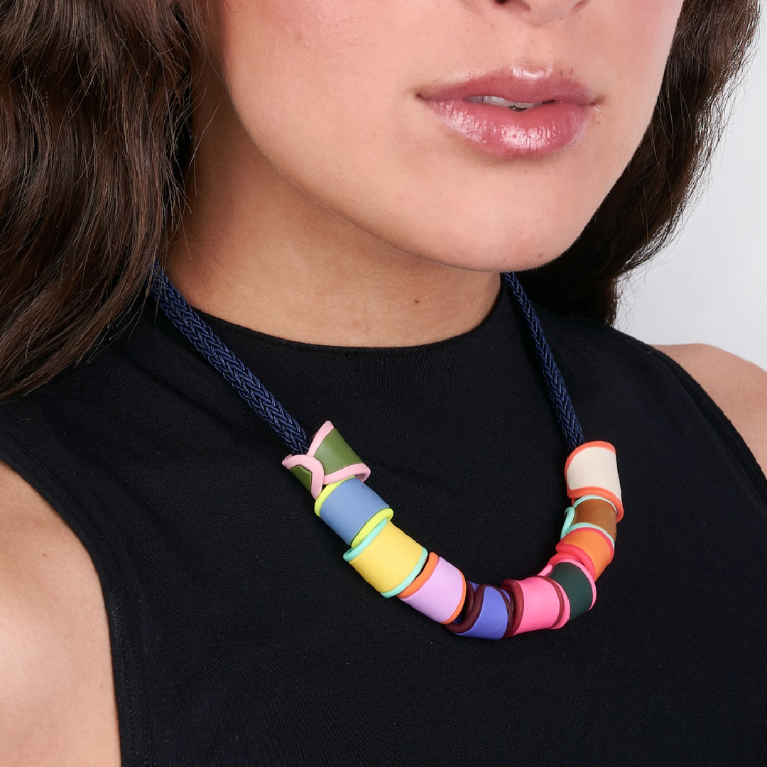 Collares