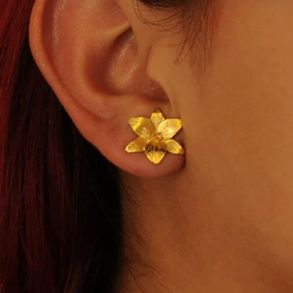 Aretes Topos Lirio Vuelo De Vida Dorado