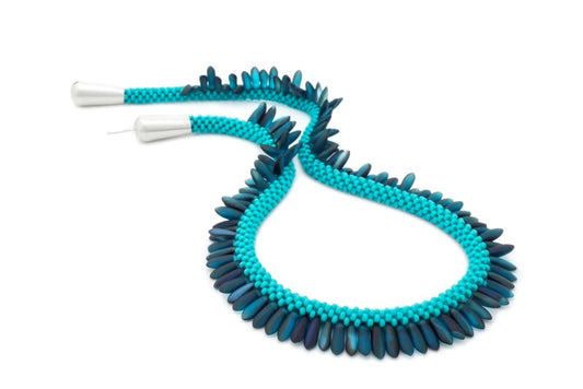 Collar arroz de Claudia Fajardo