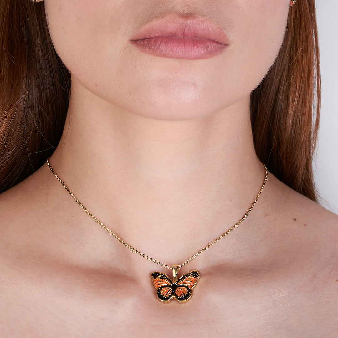 Collar LDG Mariposa Silueta