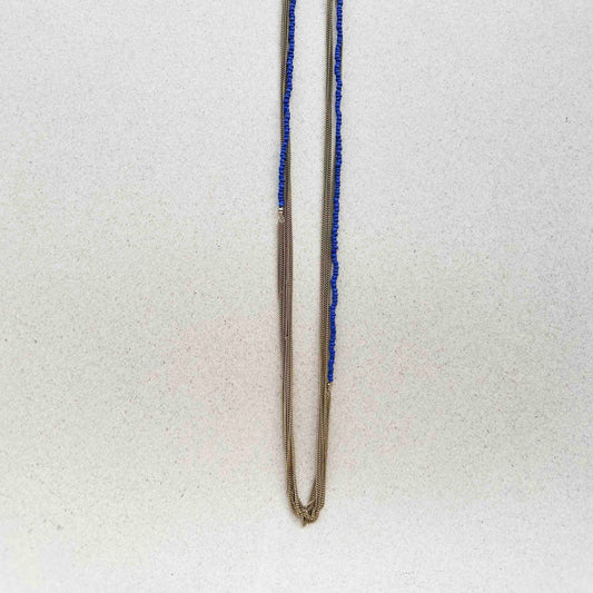 Collar Varias Cadenas y Chaquiras Azules