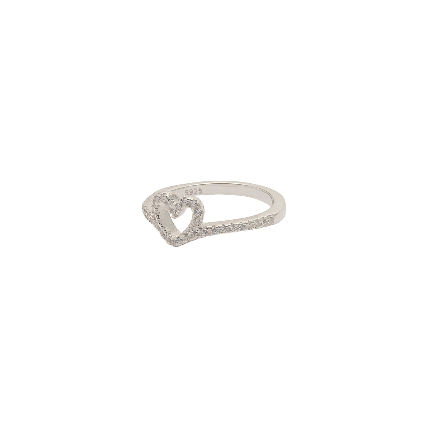 anillo con centro de corazon